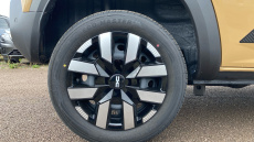 Dacia Spring 27kWh Expression 65 48kW 5dr Auto Electric Hatchback